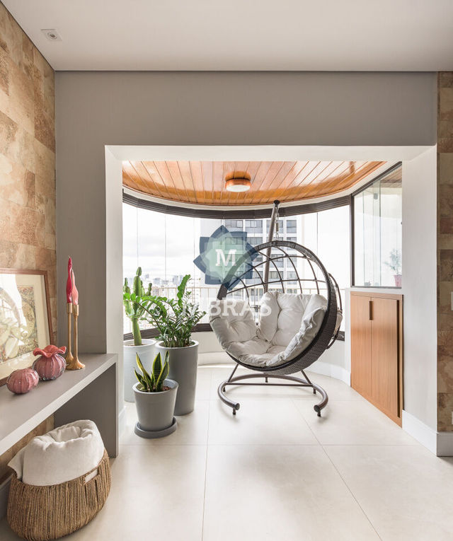 Apartamento totalmente reformado com 3 dormitórios e vista incrível em Pinheiros 1